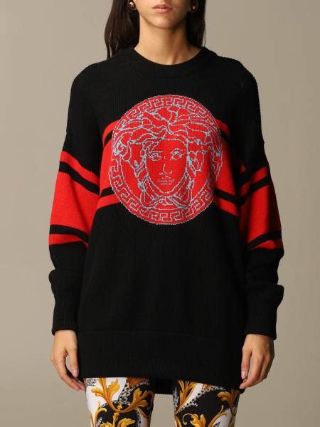 maglia con scritta versace donna|Vestiti in maglia Versace da donna .